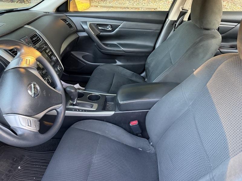 Nissan Altima 2.5 S 2015