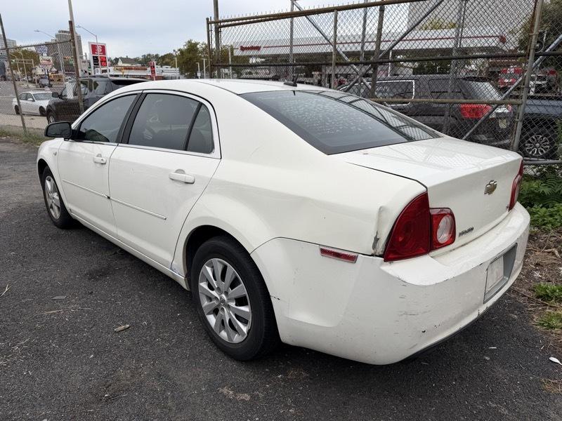 Chevrolet Malibu LS 2008