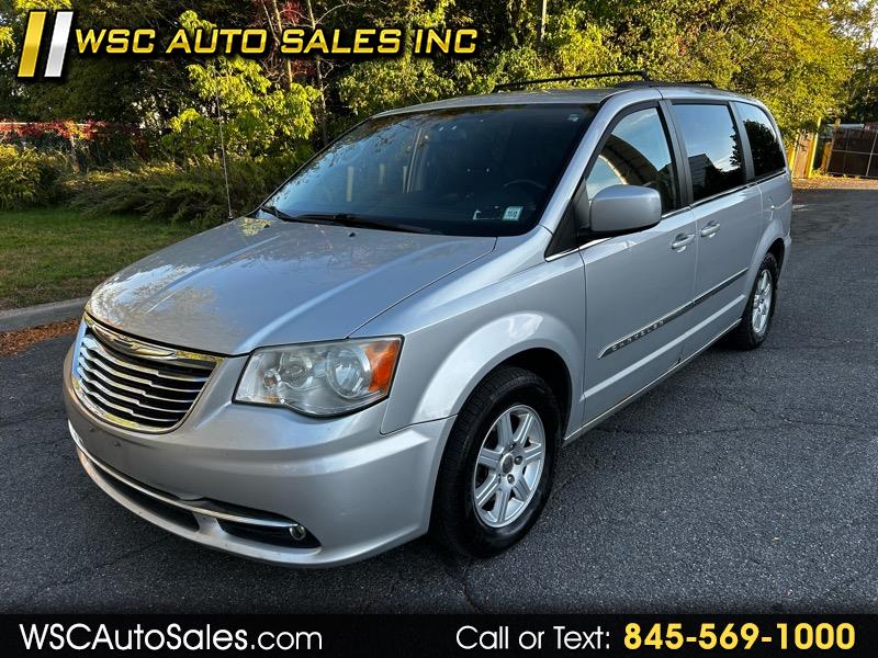 2012 Chrysler Town & Country Touring
