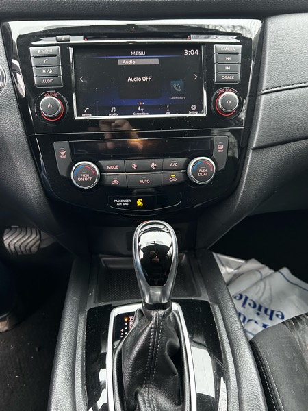 Nissan Rogue SV AWD 2018