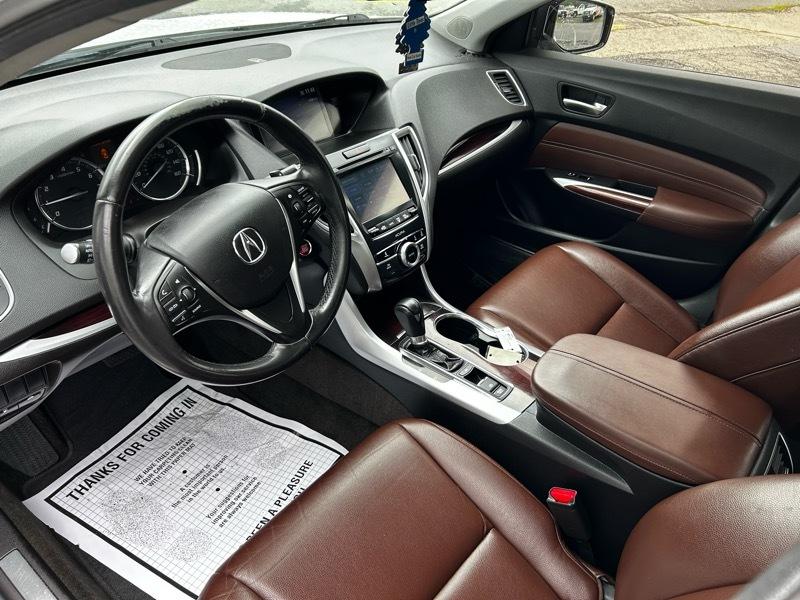 Acura TLX 8-Spd DCT 2016