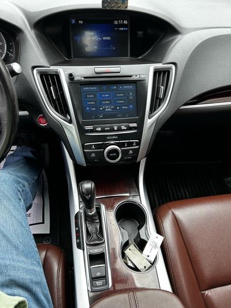 Acura TLX 8-Spd DCT 2016