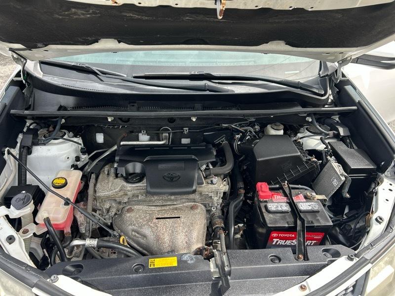 Toyota RAV4 XLE AWD 2013