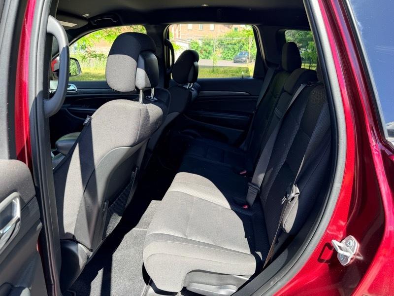Jeep Grand Cherokee Laredo 4WD 2020