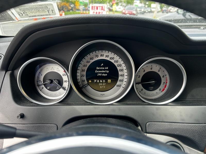 Mercedes-Benz C-Class C300 4MATIC Luxury Sedan 2012
