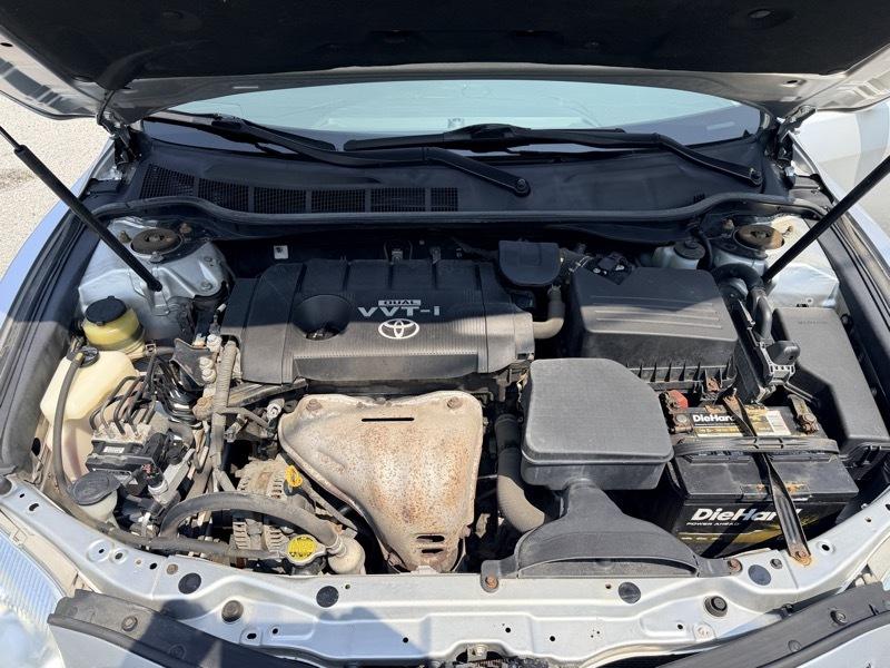 Toyota Camry 4dr Sedan LE Auto 2010
