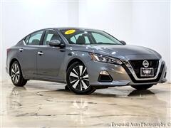 2022 Nissan Altima  2022 Nissan Altima