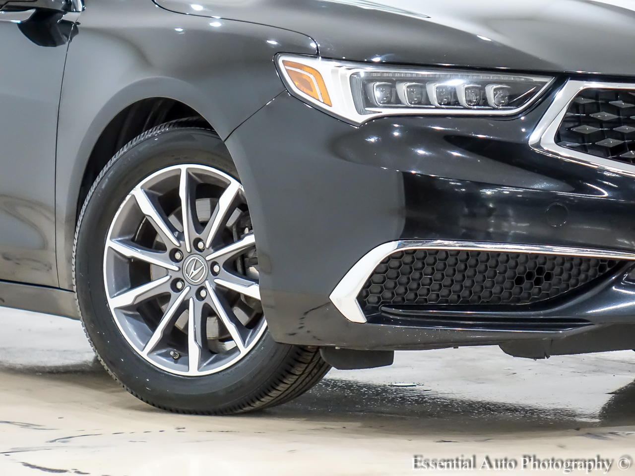 Acura TLX Base 2.4L 2019