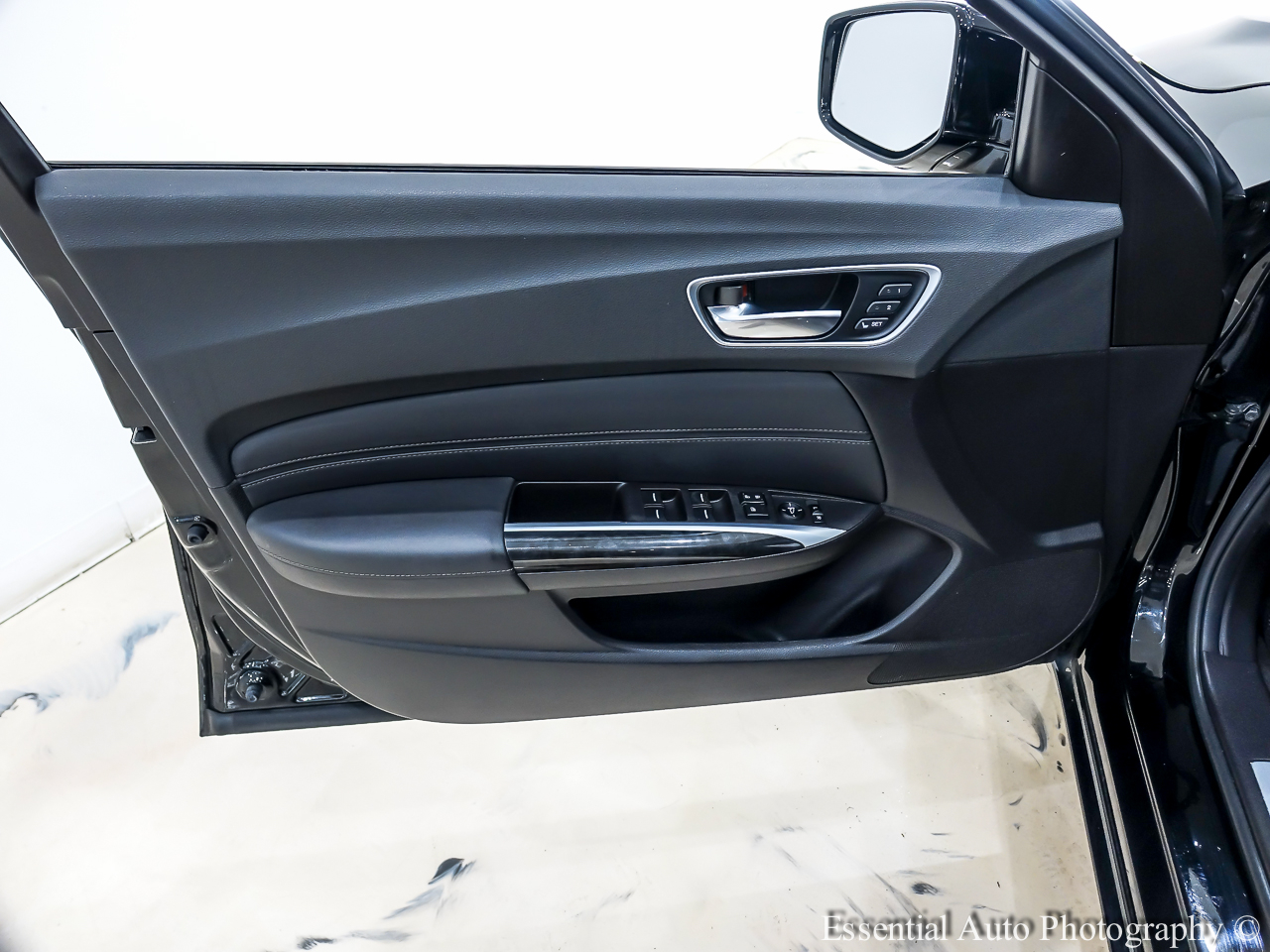 Acura TLX Base 2.4L 2019