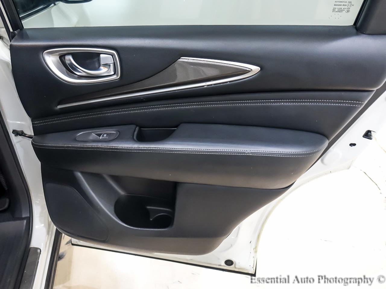 Infiniti QX60 Base AWD 2017