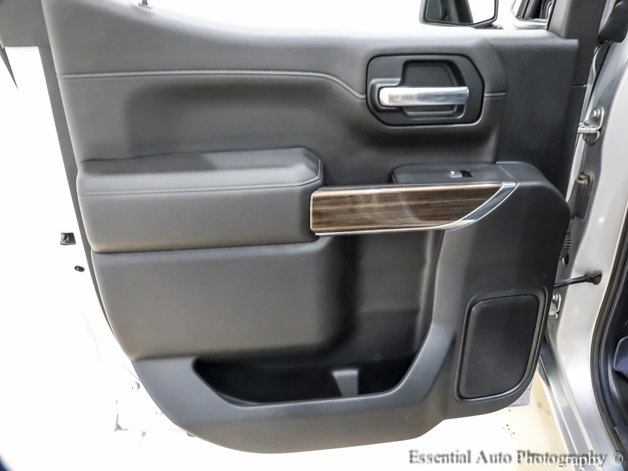 Chevrolet Silverado 1500 LT Trail Boss Crew Cab 4WD 2020