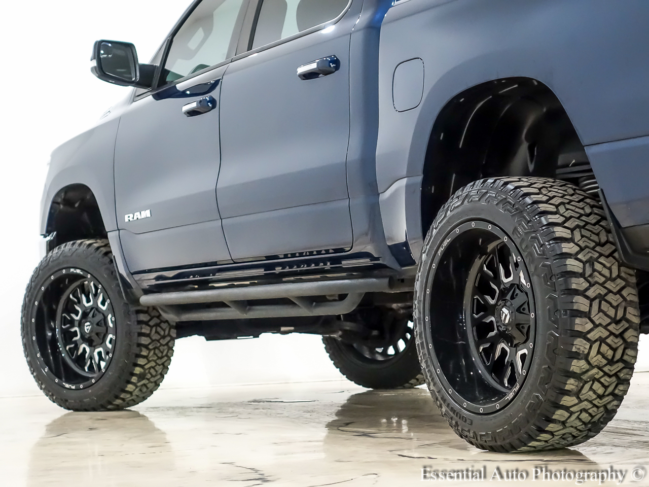 RAM 1500 Big Horn Crew Cab SWB 4WD 2019