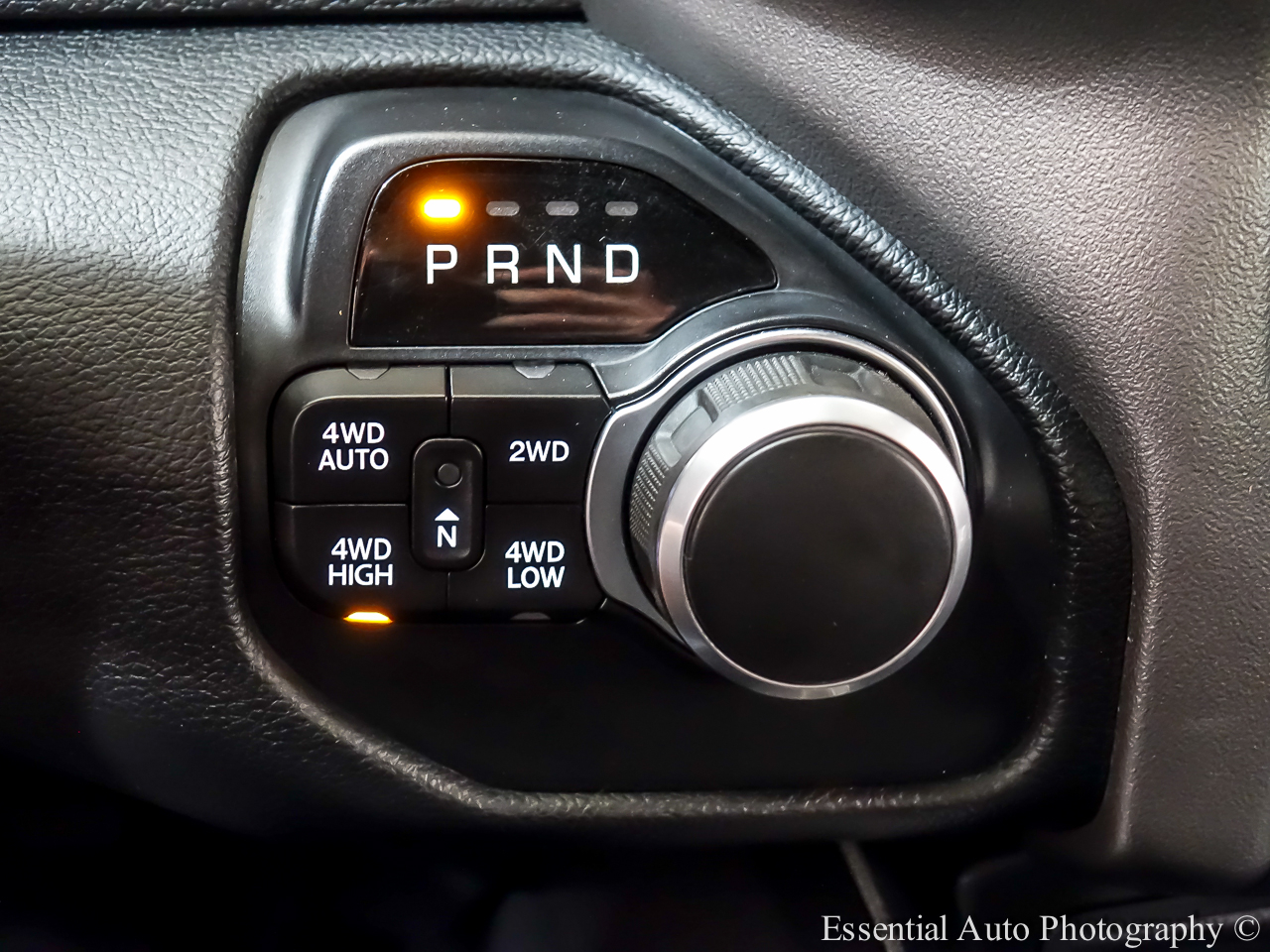 RAM 1500 Big Horn Crew Cab SWB 4WD 2019