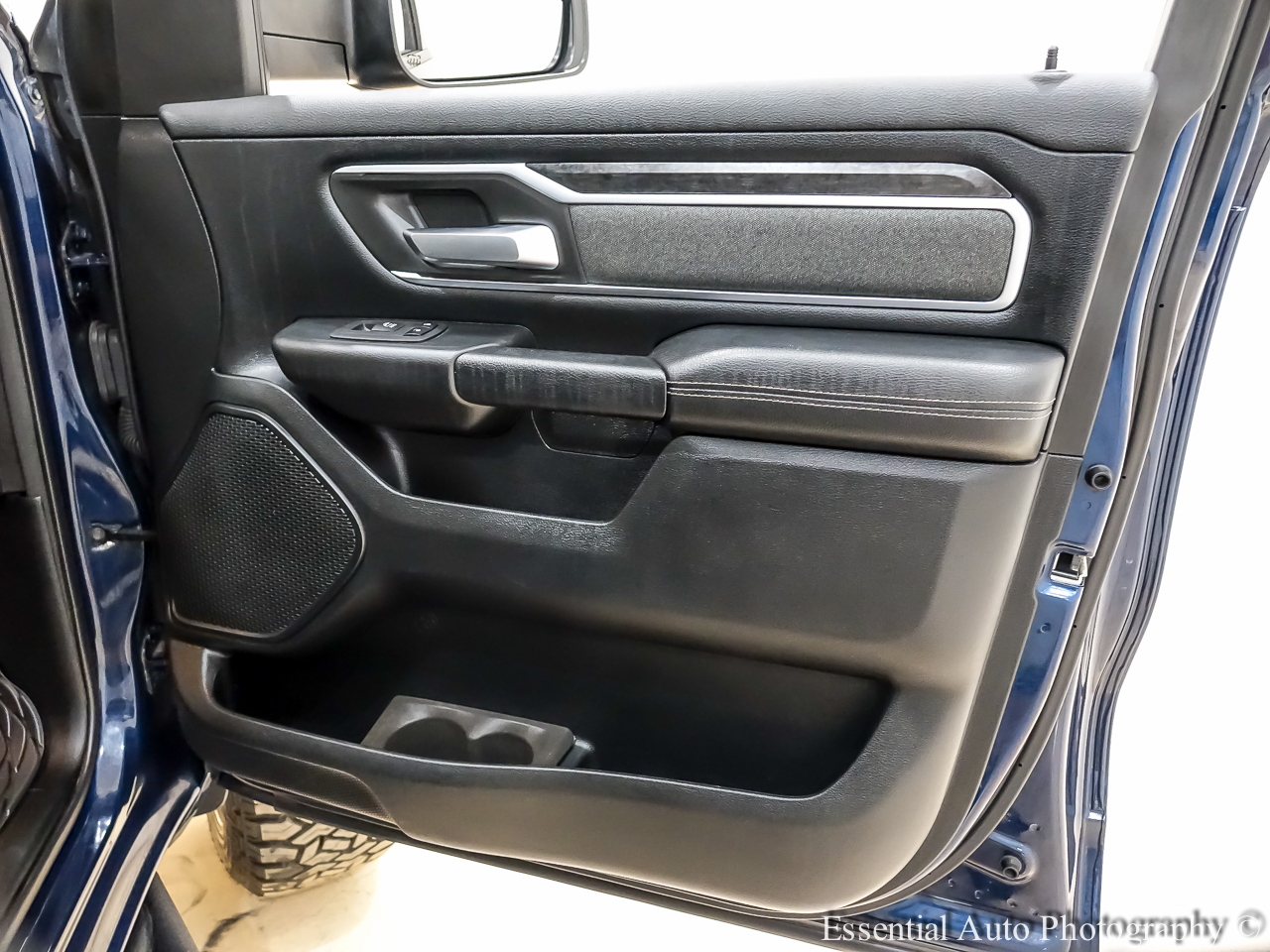 RAM 1500 Big Horn Crew Cab SWB 4WD 2019