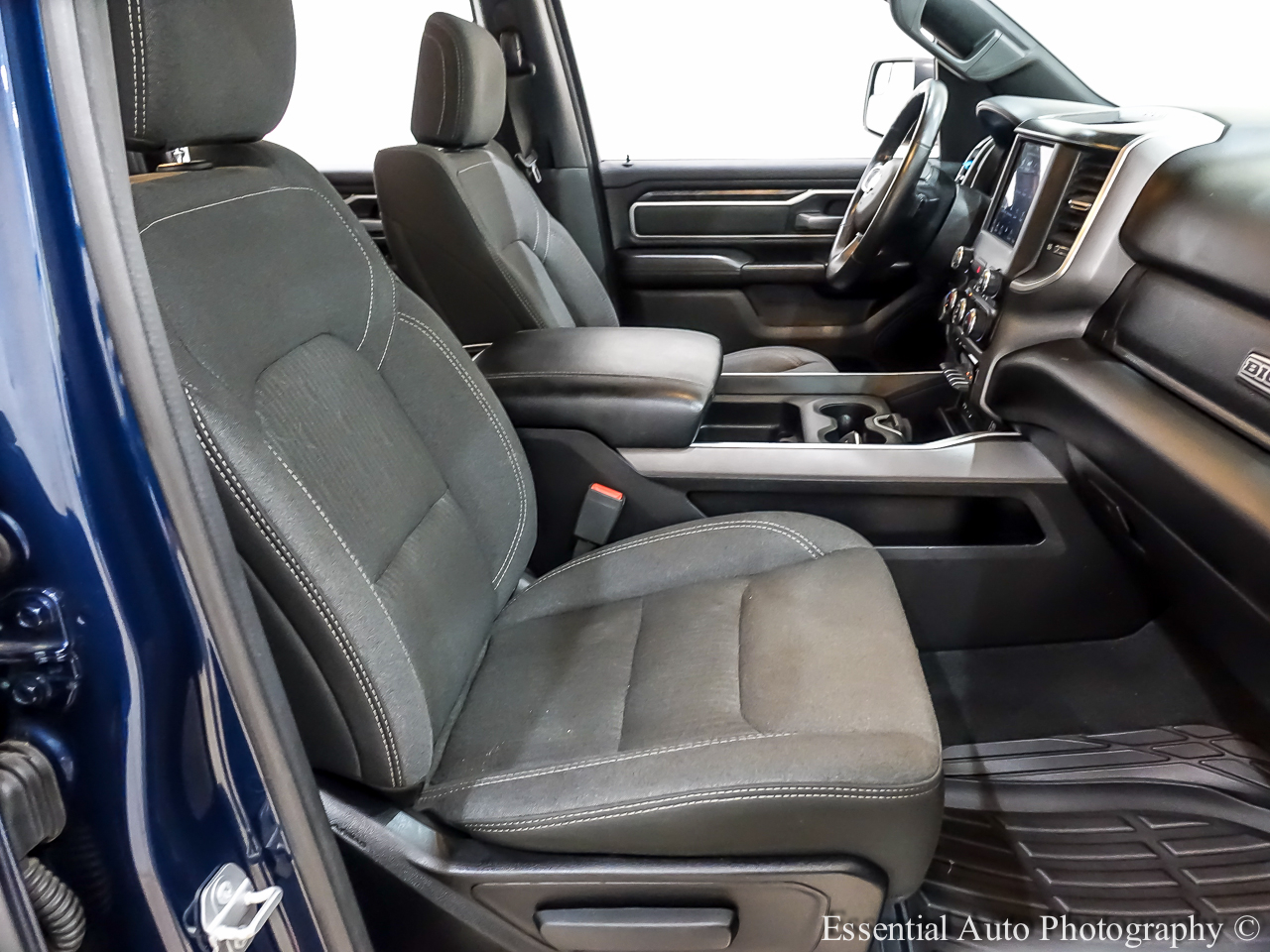 RAM 1500 Big Horn Crew Cab SWB 4WD 2019