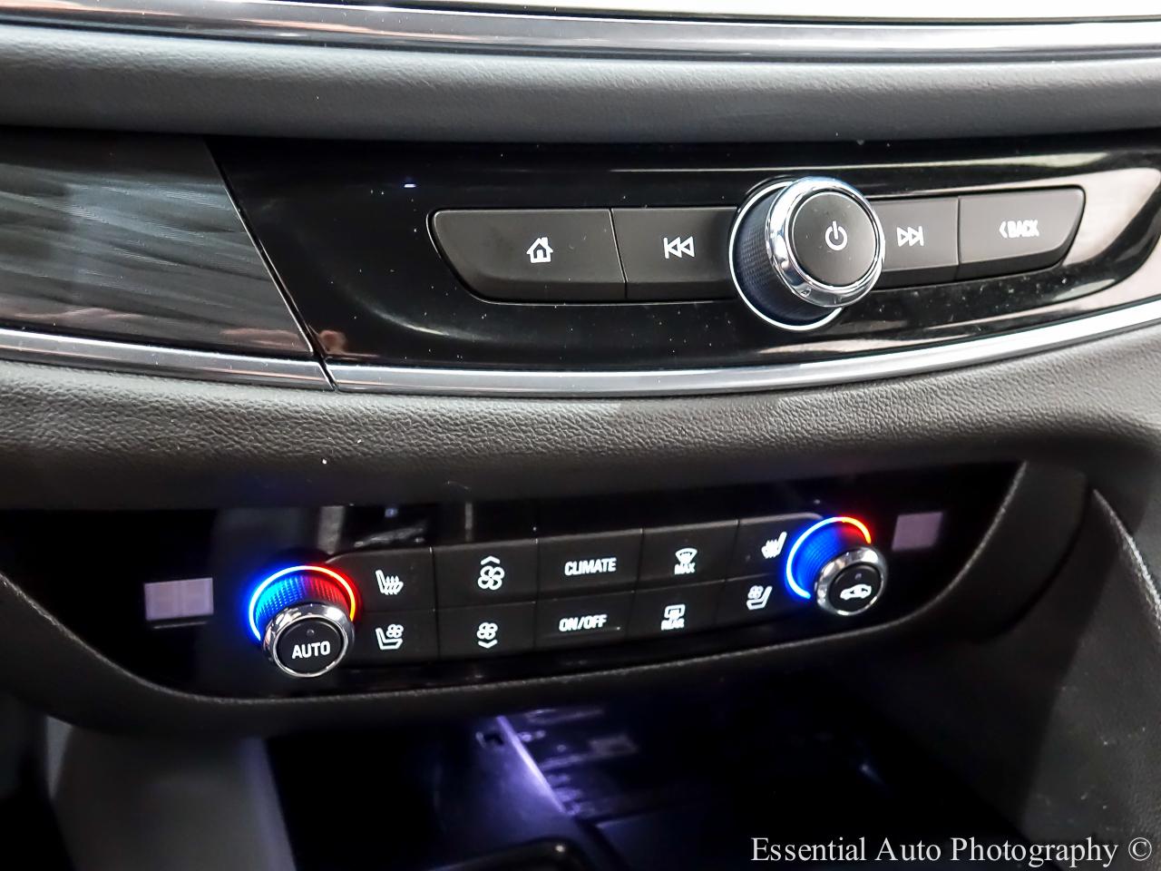 Buick Enclave Premium AWD 2024