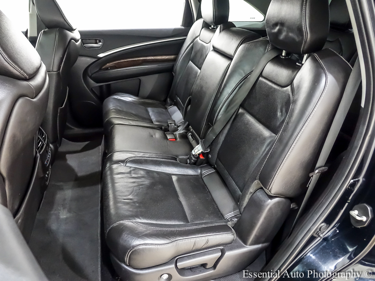 Acura MDX SH-AWD 9-Spd AT w/Tech Package 2020