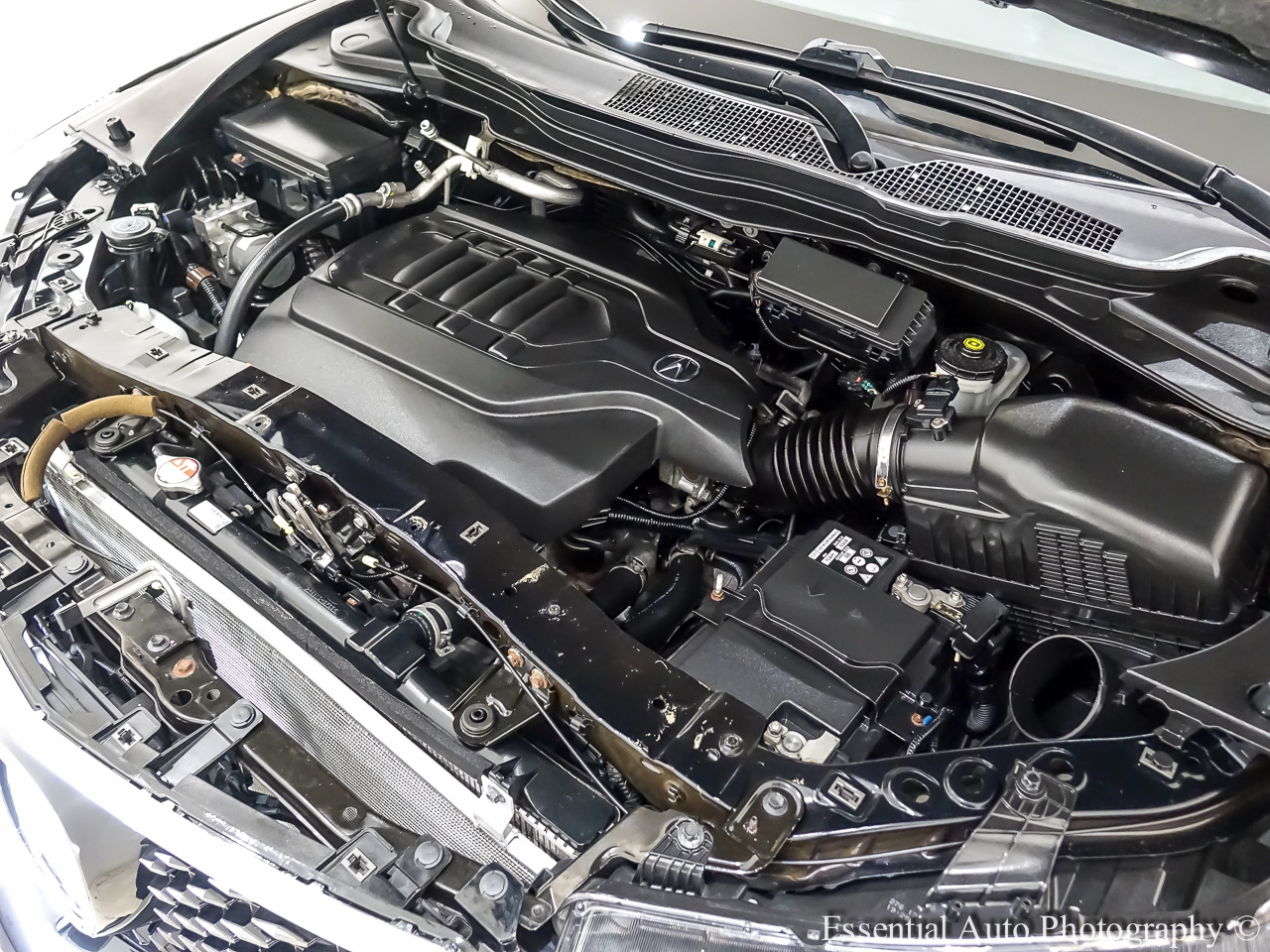 Acura MDX SH-AWD 9-Spd AT w/Tech Package 2020