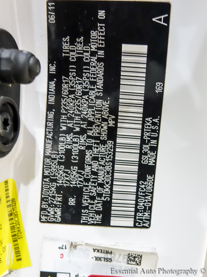 Toyota Sienna LE 8-Pass V6 2011