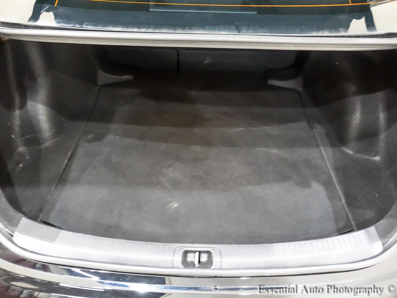 Toyota Corolla LE 2024