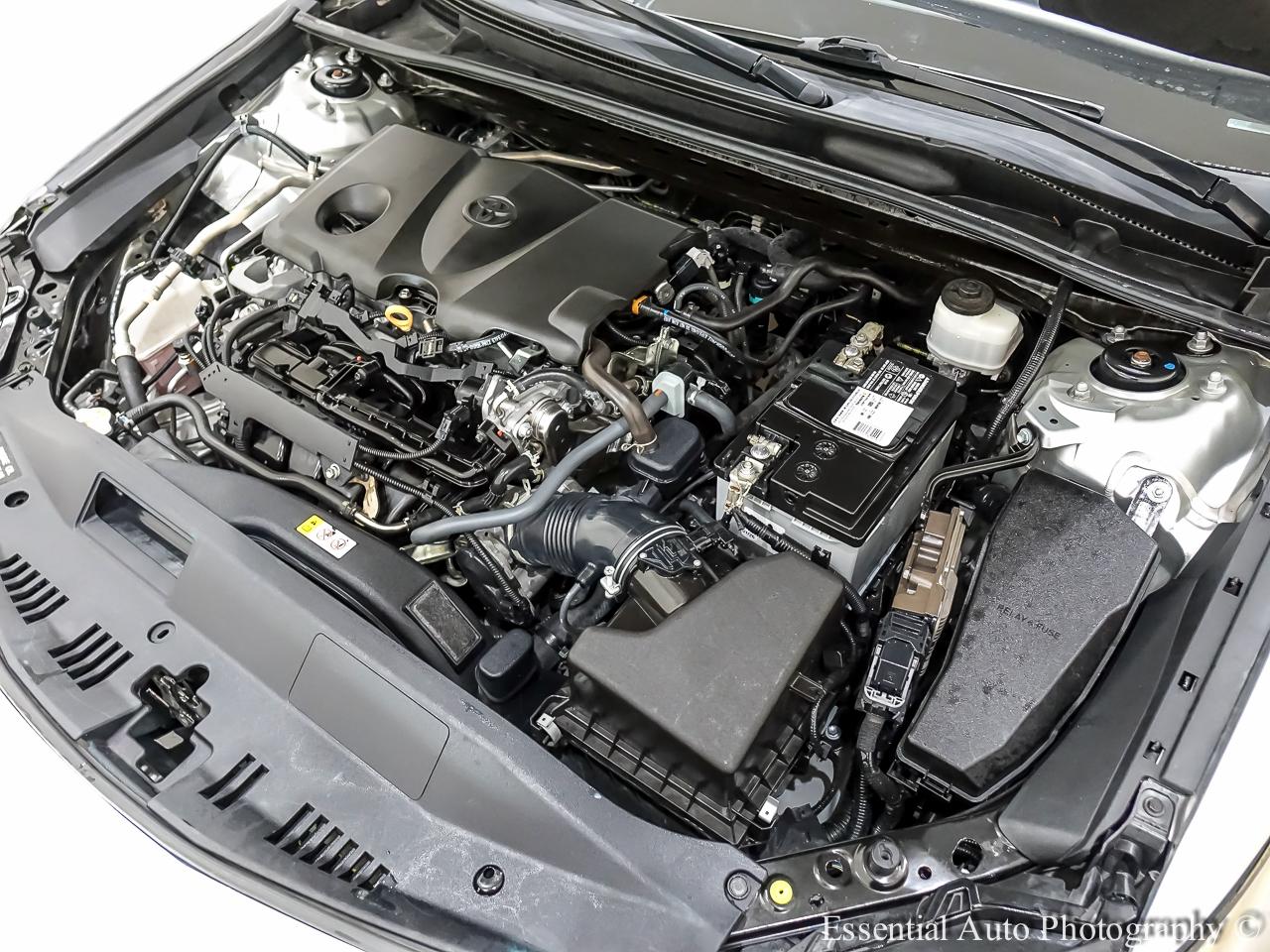 Toyota Camry SE 2021