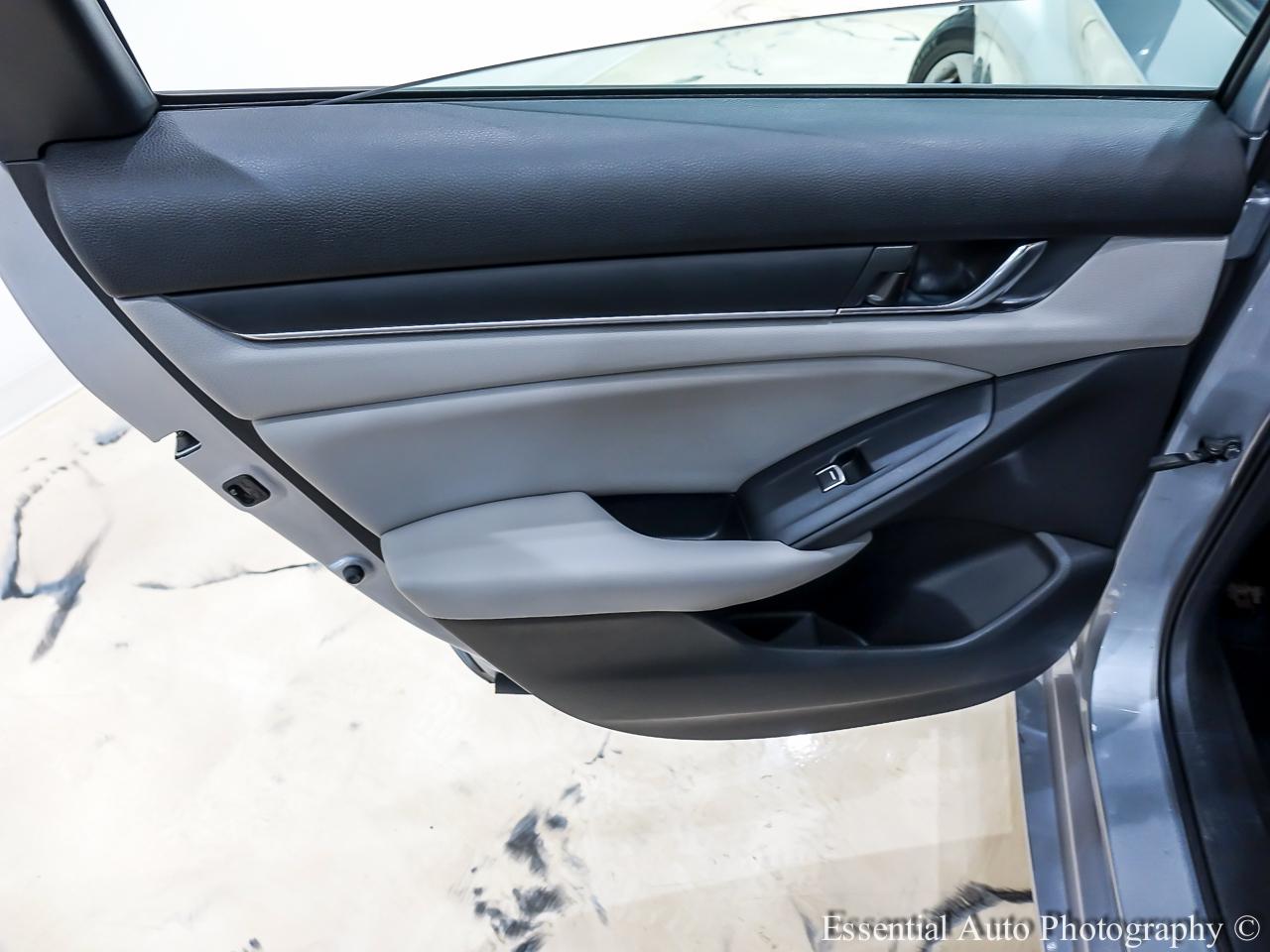 Honda Accord LX CVT 2020