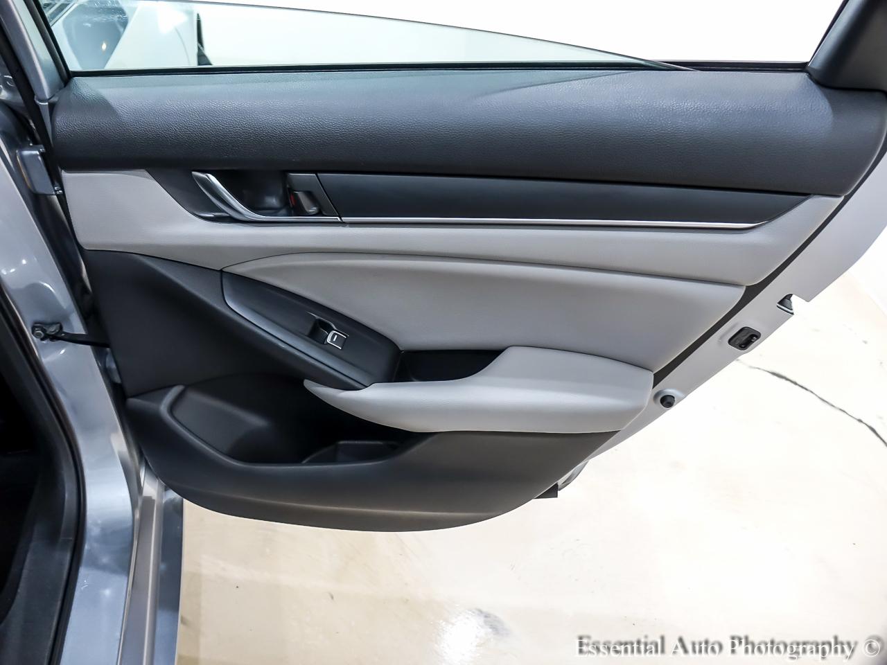 Honda Accord LX CVT 2020