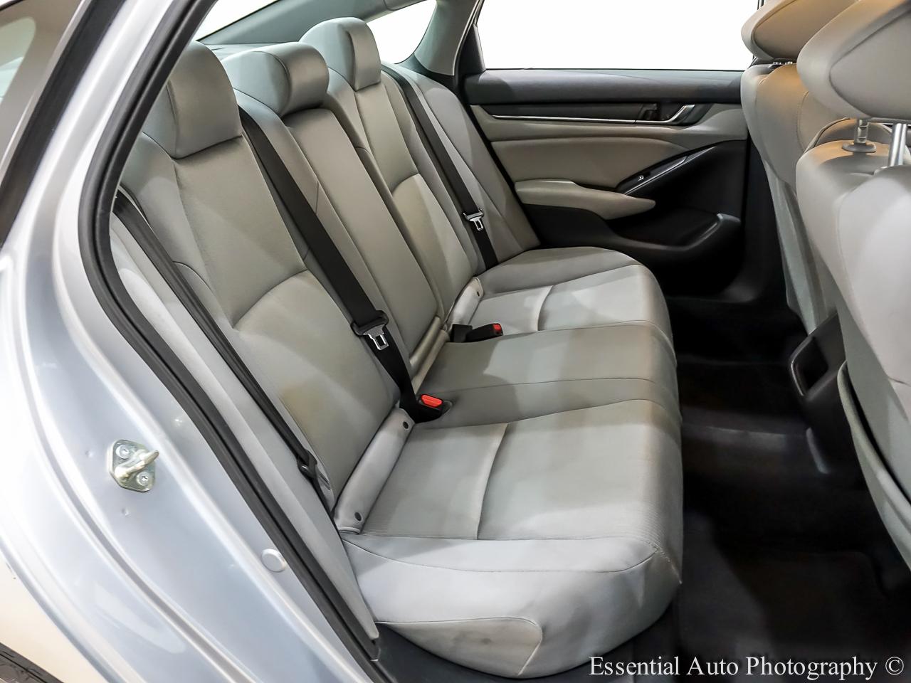 Honda Accord LX CVT 2020