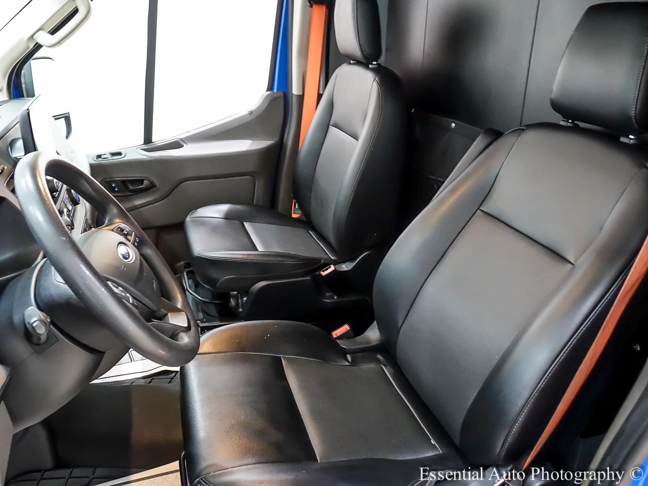 Ford Transit 250 Van Med. Roof w/Sliding Pass. 130-in. WB 2020