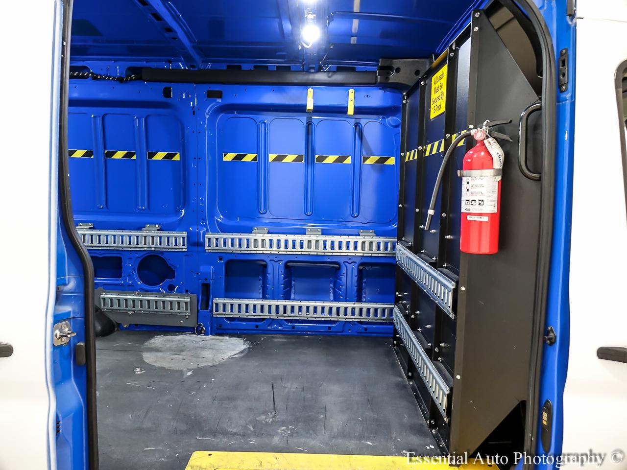 Ford Transit 250 Van Med. Roof w/Sliding Pass. 130-in. WB 2020