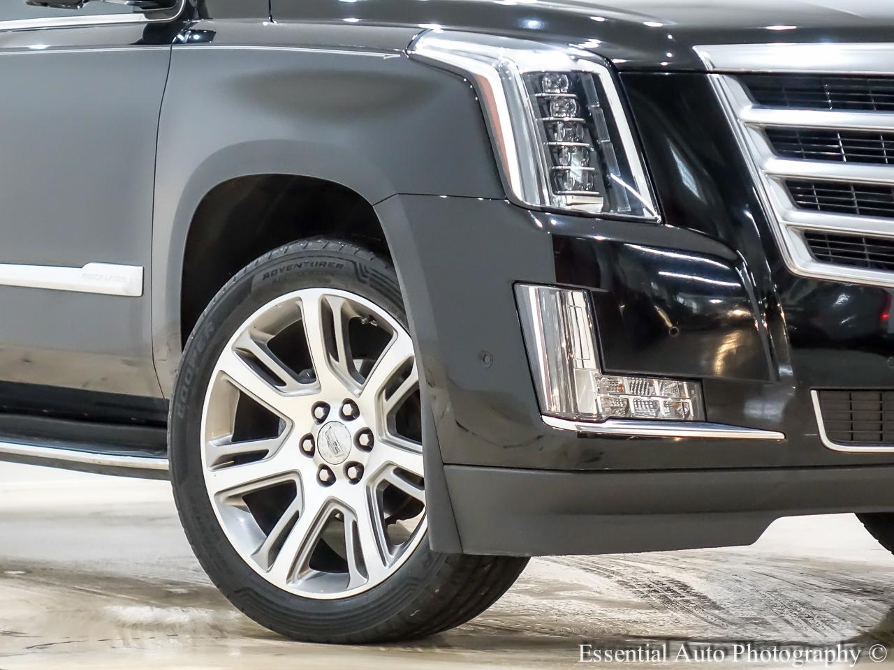 Cadillac Escalade Luxury 4WD 2018