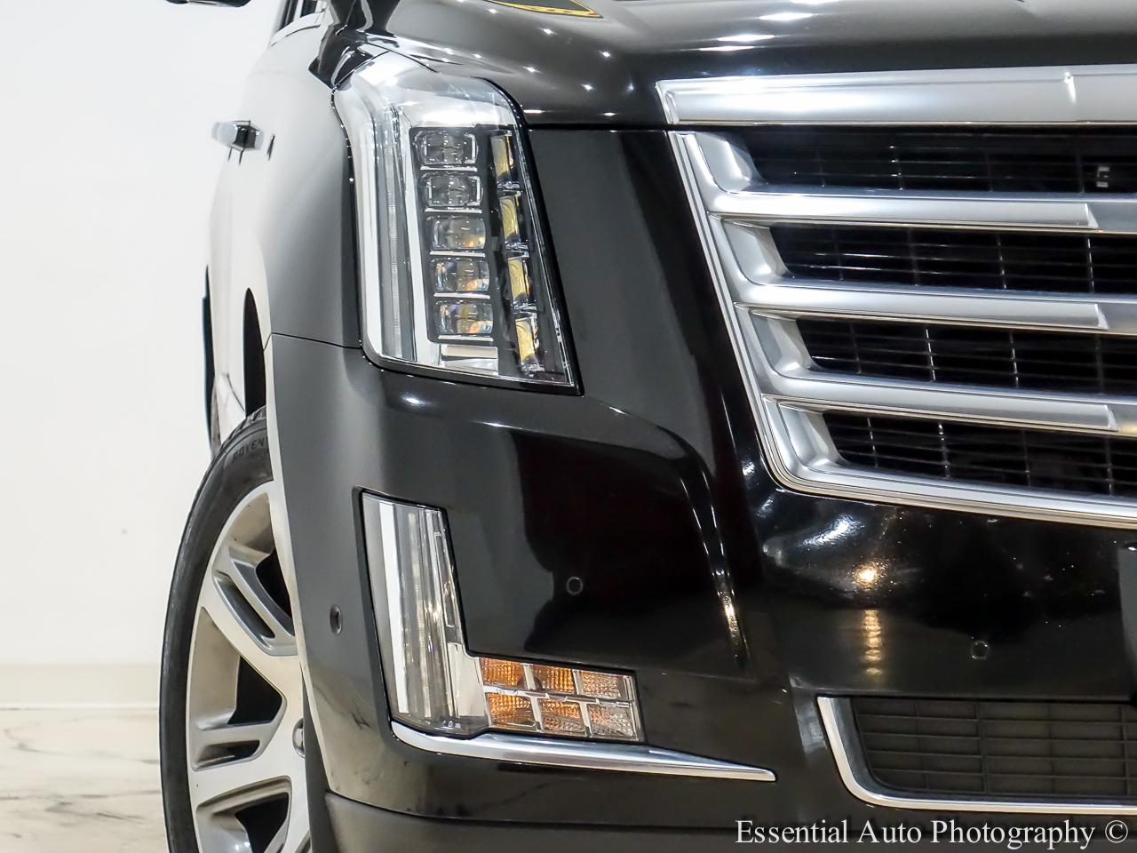 Cadillac Escalade Luxury 4WD 2018