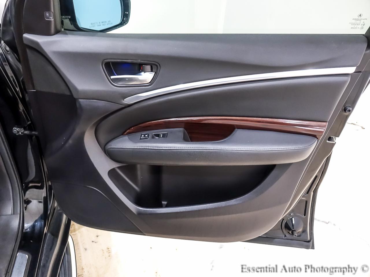 Acura MDX SH-AWD 6-Spd AT w/Tech Package 2014