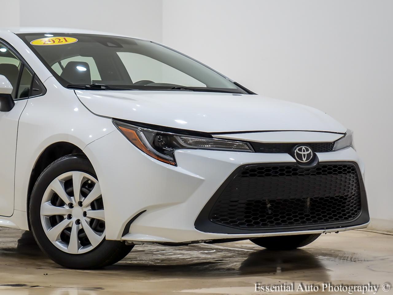 Toyota Corolla LE 2021