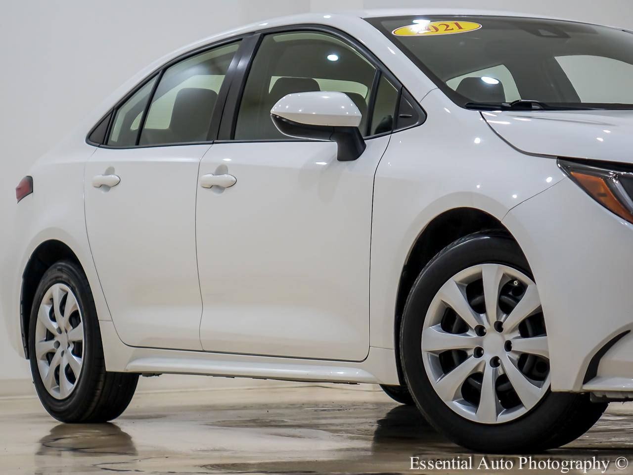 Toyota Corolla LE 2021