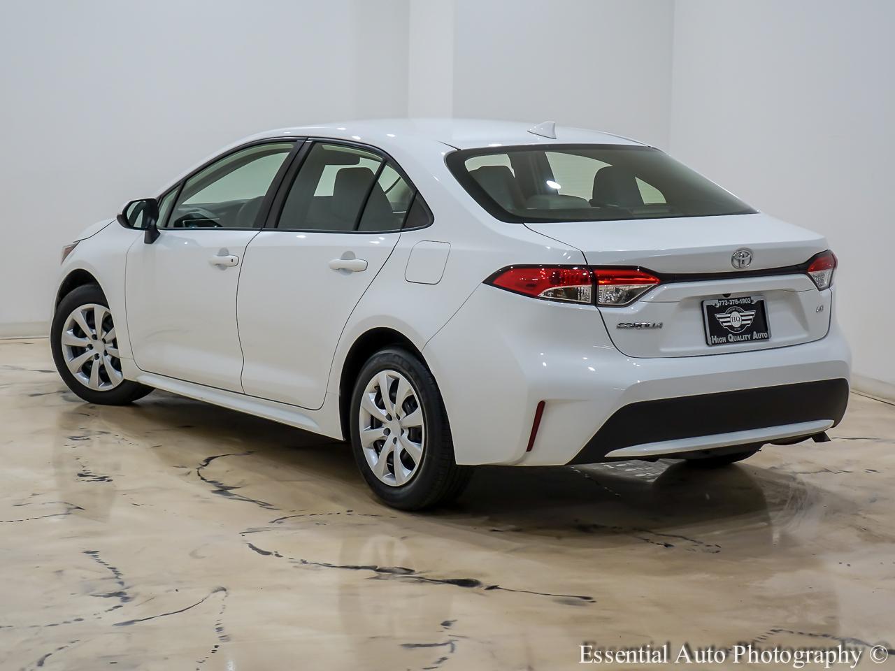 Toyota Corolla LE 2021
