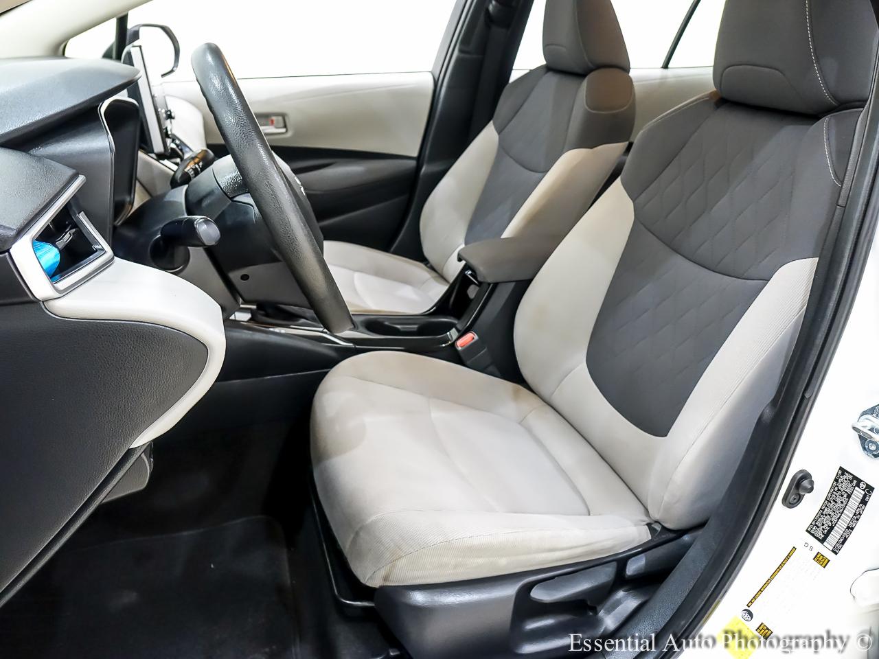 Toyota Corolla LE 2021