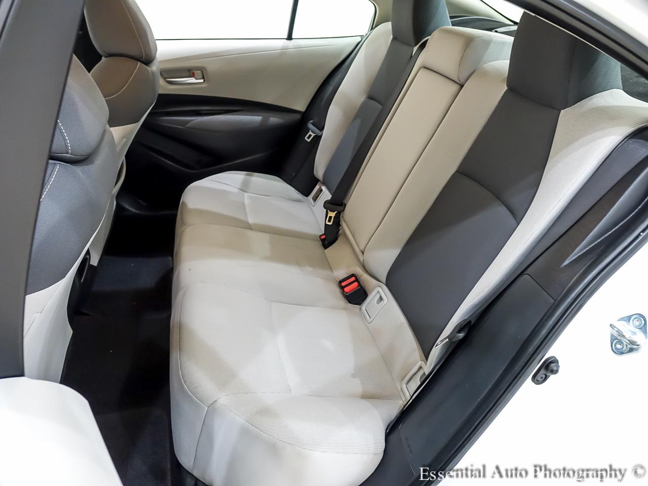 Toyota Corolla LE 2021