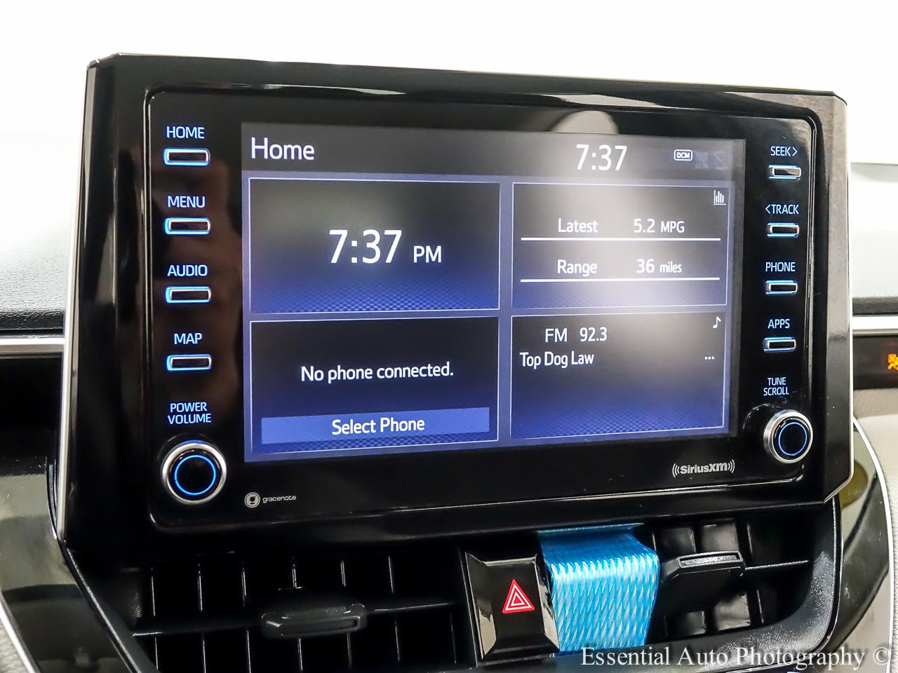 Toyota Corolla LE 2021