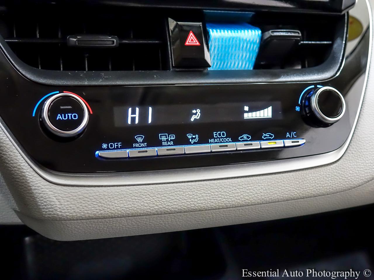 Toyota Corolla LE 2021