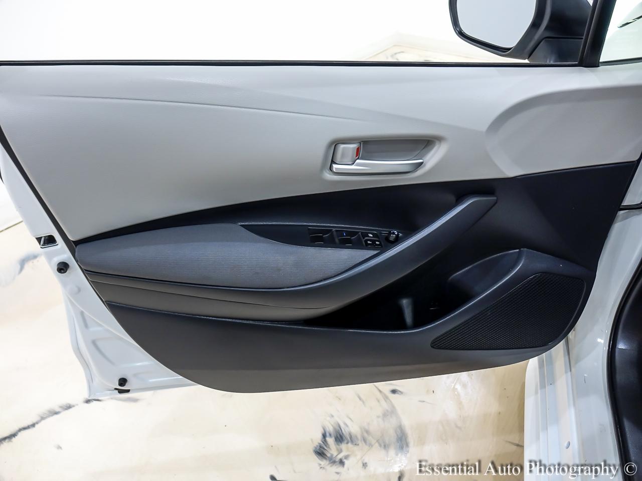 Toyota Corolla LE 2021