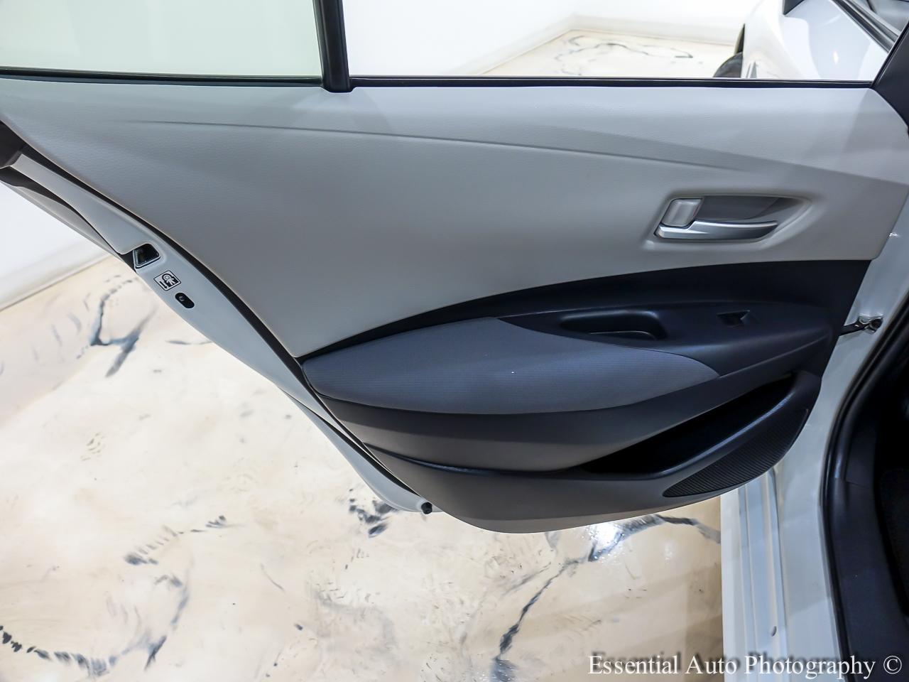 Toyota Corolla LE 2021