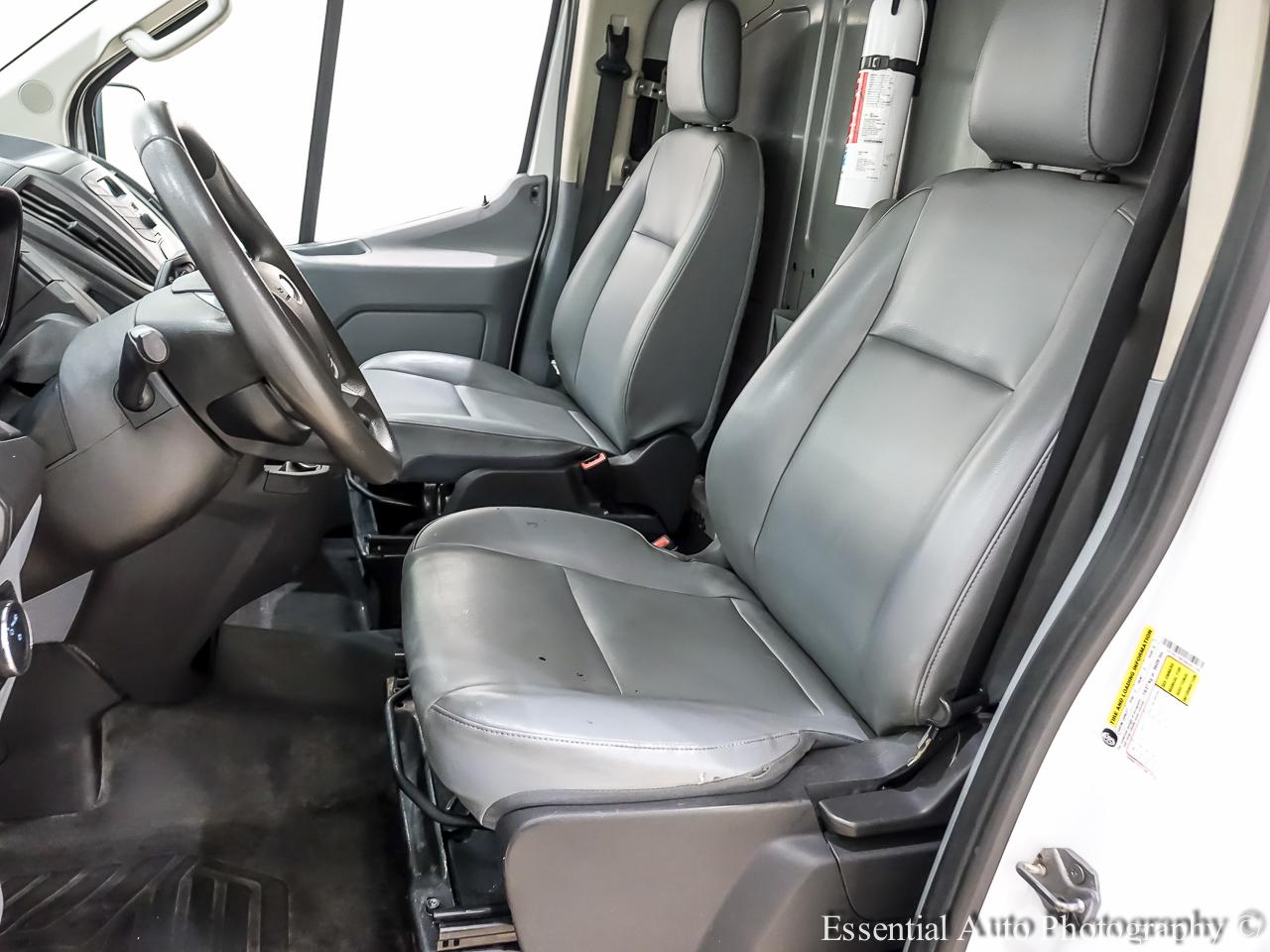 Ford Transit 150 Van Low Roof w/Sliding Pass. 130-in. WB 2019