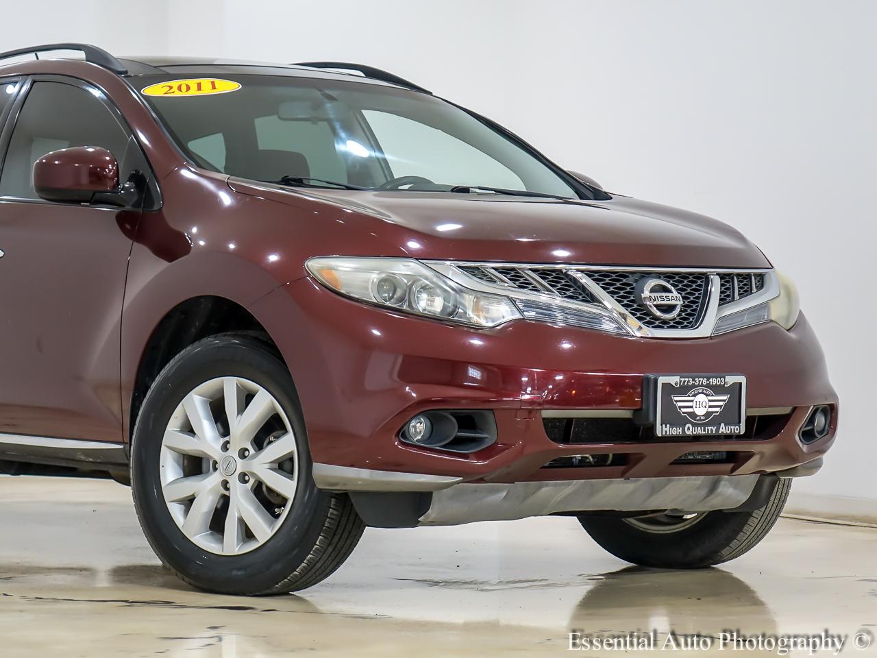 Nissan Murano SV AWD 2011