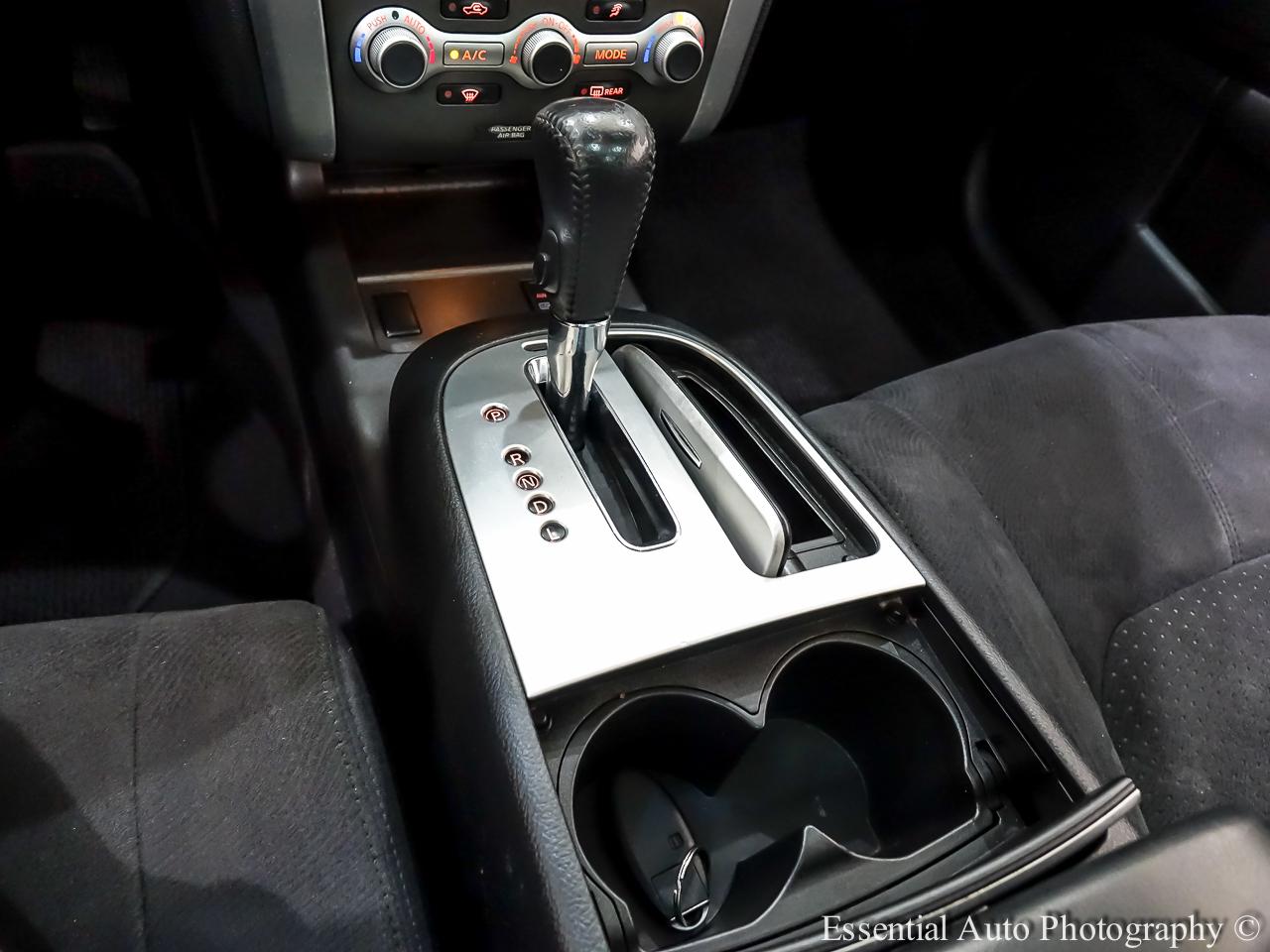 Nissan Murano SV AWD 2011