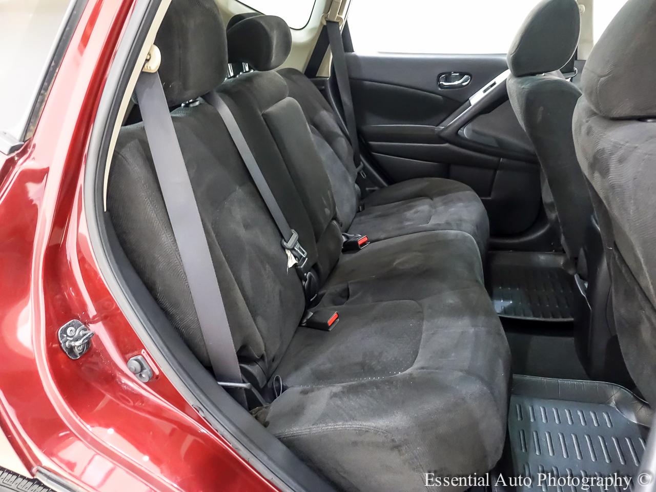 Nissan Murano SV AWD 2011