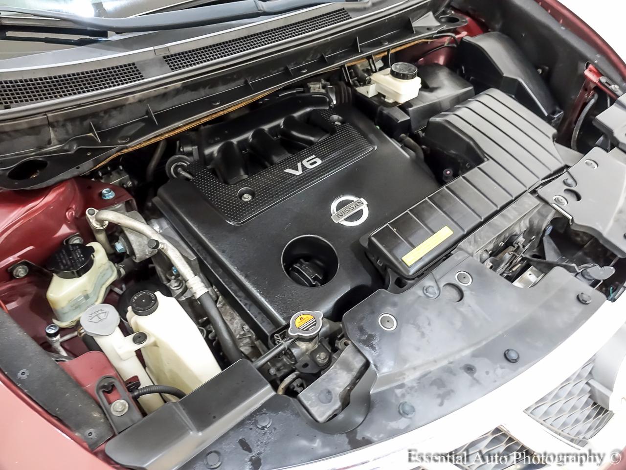 Nissan Murano SV AWD 2011