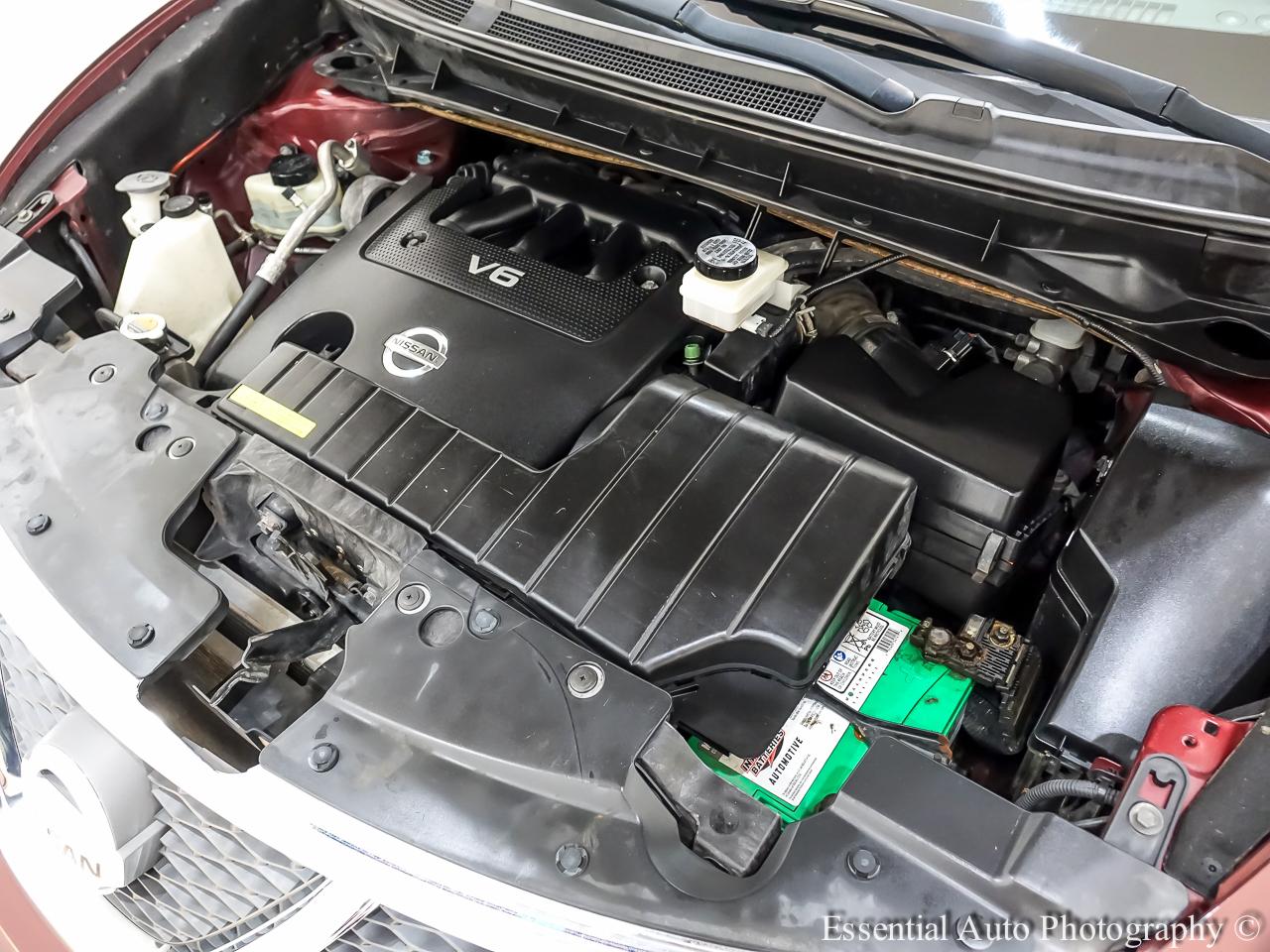 Nissan Murano SV AWD 2011