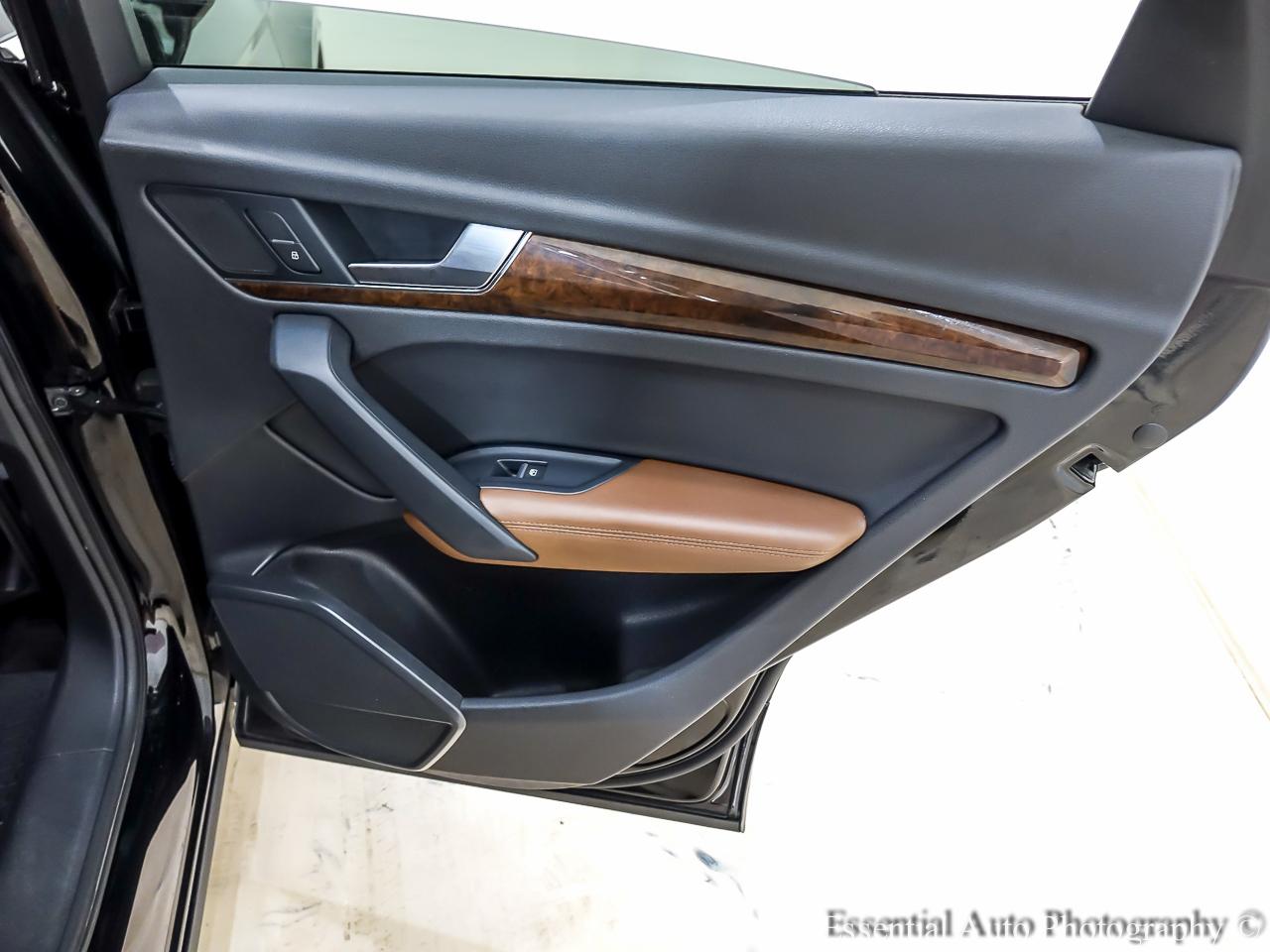 Audi Q5 2.0T Premium Plus quattro 2020