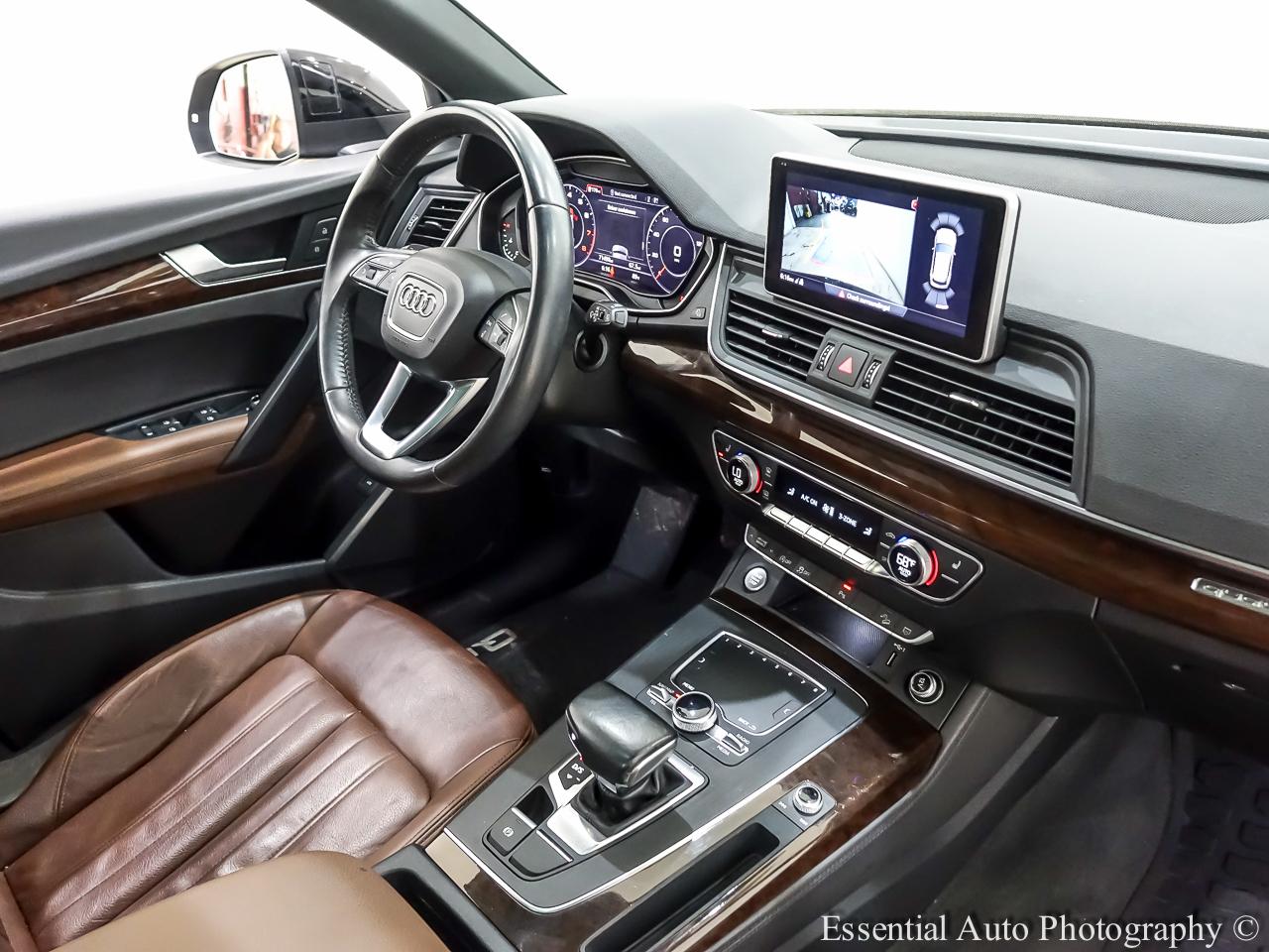 Audi Q5 2.0T Premium Plus quattro 2020